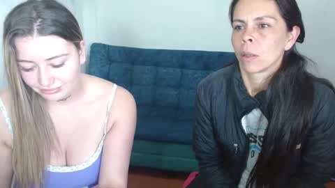 Snapshot of juli_69 chatting on September 2025 04:18:01 PM Juliana Torres online show from September 2025 04:18:01 PM