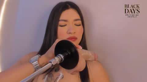 Snapshot of juli_casanova chatting on November 2025 12:30:01 PM juli_casanova online show from November 2025 12:30:01 PM