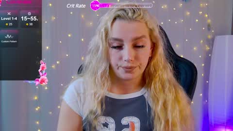 julia__bunny online show from January 2025 06:49:01 PM