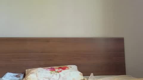 julia_giulia online show from October 2025 07:16:01 AM