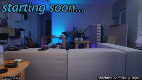 Snapshot of julia_jane chatting on April 2026 02:09:01 AM Julia Jane online show from April 2026 02:09:01 AM