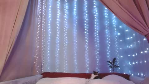 Snapshot of julia_renard chatting on March 2026 06:35:02 PM Julia online show from March 2026 06:35:02 PM