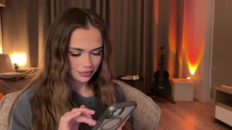 Snapshot of julia_rle chatting on April 2026 08:17:02 PM Julia R Le online show from April 2026 08:17:02 PM