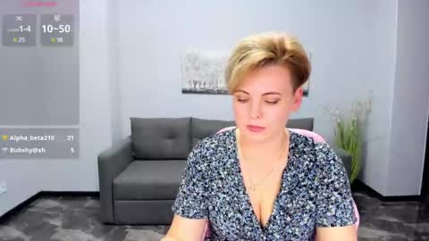 Julia online show from March 2025 01:26:02 PM