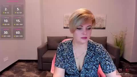 Julia online show from March 2025 06:38:02 AM