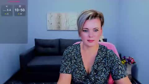 Julia online show from November 2025 07:19:02 AM