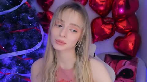 Snapshot of juliabrewwer chatting on April 2026 03:57:01 PM Julia online show from April 2026 03:57:01 PM