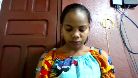 juliah02 online show from June 2026 06:11:01 AM