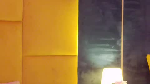 Julia online show from February 2025 06:12:01 PM