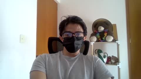 Julian Mora online show from February 2025 07:19:02 PM