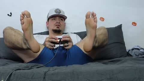 julian_whitee654 online show from January 2025 05:51:02 PM