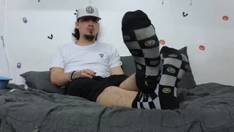 julian_whitee654 online show from January 2025 08:55:01 PM