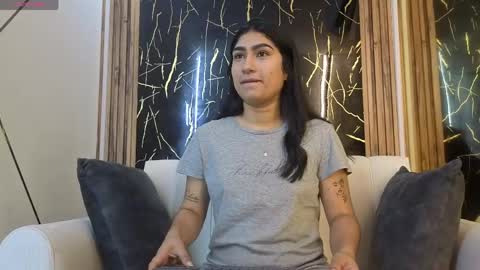 Snapshot of juliana11_pm chatting on April 2026 05:42:02 PM JULIANA AND CHRIS online show from April 2026 05:42:02 PM