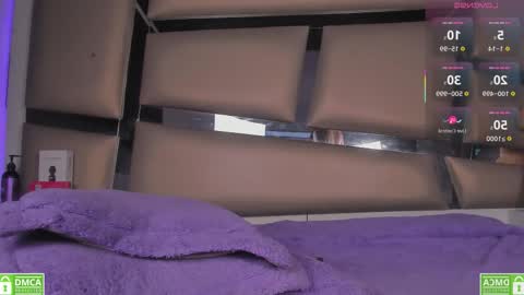 juliana_js_ online show from February 2026 02:53:01 AM