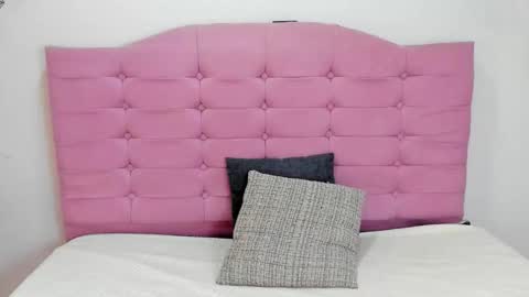 Juliana online show from November 2025 03:24:02 PM