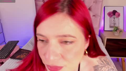 Snapshot of julianaarboleda chatting on January 2025 06:28:01 PM Juli online show from January 2025 06:28:01 PM