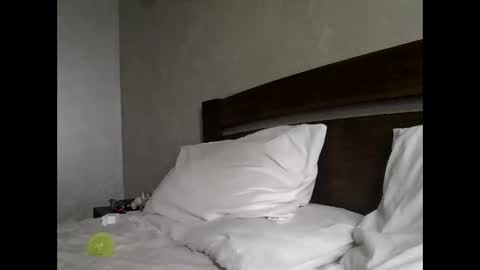 Snapshot of julianagold1 chatting on October 2025 09:47:02 PM julianagold1 online show from October 2025 09:47:02 PM