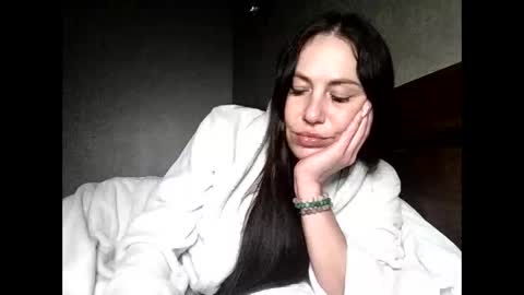 Snapshot of julianagold1 chatting on April 2026 04:37:02 PM julianagold1 online show from April 2026 04:37:02 PM