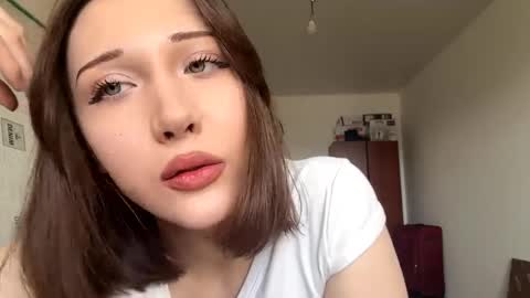 Kira online show from March 2026 08:14:02 AM