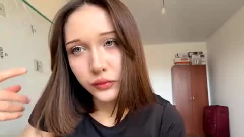 Kira online show from March 2026 08:14:02 AM