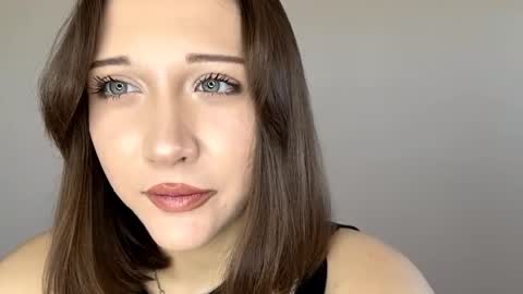 Kira online show from April 2026 12:50:02 PM