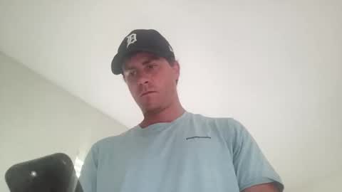 Snapshot of juliangregory9009 chatting on May 2026 05:43:01 PM juliangregory9009 online show from May 2026 05:43:01 PM
