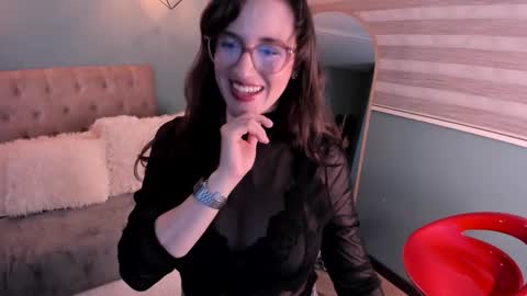 Julianne online show from October 2025 04:31:01 AM