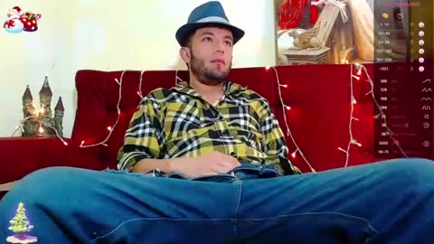 Call me  Juliano independent model online show from December 2024 07:39:01 AM