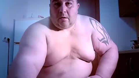 Snapshot of julianoparno chatting on March 2026 01:42:01 AM Juliano online show from March 2026 01:42:01 AM