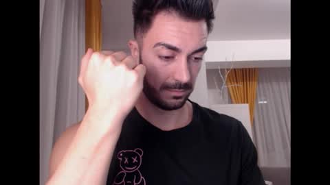 JulianRoyce online show from November 2025 10:15:02 PM