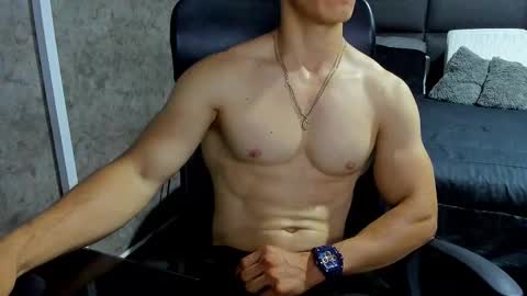 Snapshot of juliansexxx16 chatting on October 2025 12:57:02 PM Julian online show from October 2025 12:57:02 PM