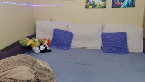Snapshot of juliasane_ chatting on January 2025 04:08:01 PM Jul online show from January 2025 04:08:01 PM