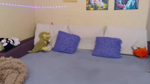 Snapshot of juliasane_ chatting on January 2025 11:44:02 AM Jul online show from January 2025 11:44:02 AM
