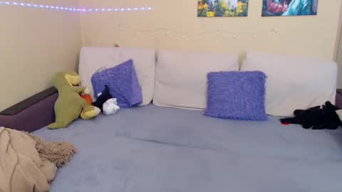 Snapshot of juliasane_ chatting on February 2025 09:42:01 AM Jul online show from February 2025 09:42:01 AM