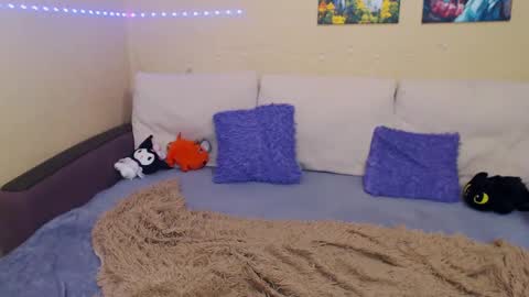 Snapshot of juliasane_ chatting on February 2025 06:10:02 PM Jul online show from February 2025 06:10:02 PM