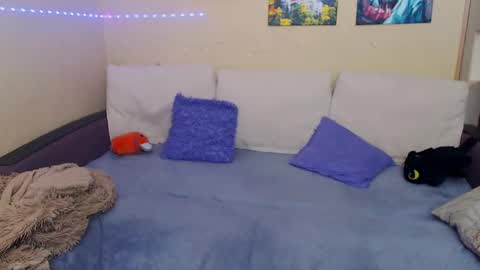 Snapshot of juliasane_ chatting on February 2025 07:09:02 AM Jul online show from February 2025 07:09:02 AM
