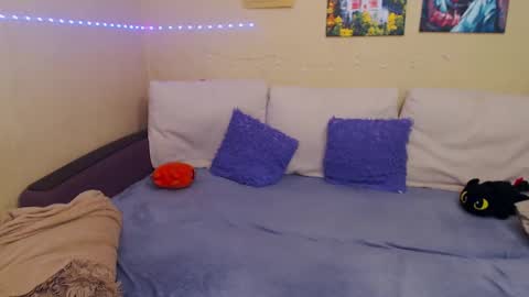 Snapshot of juliasane_ chatting on March 2025 03:05:02 PM Jul online show from March 2025 03:05:02 PM