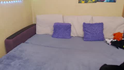 Snapshot of juliasane_ chatting on October 2025 02:37:01 PM Jul online show from October 2025 02:37:01 PM