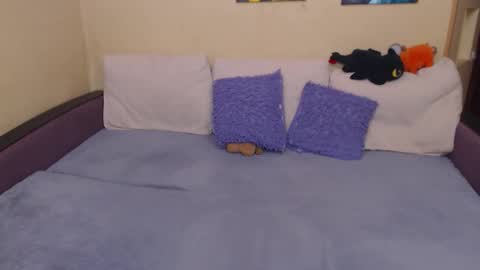 Snapshot of juliasane_ chatting on November 2025 02:27:02 PM Jul online show from November 2025 02:27:02 PM