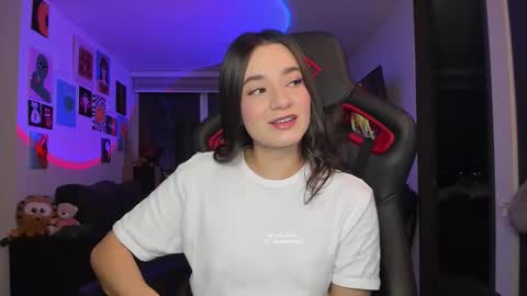 Jeimy Help me to reach 100 thumbs up online show from March 2026 01:42:02 AM