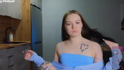 julidropp online show from March 2025 06:51:02 PM