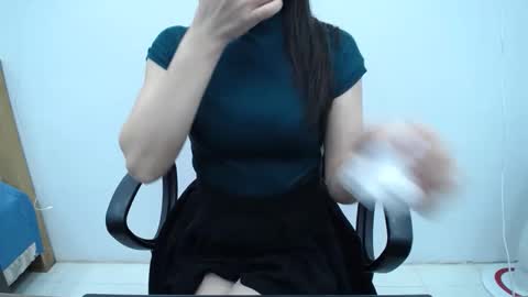 julie9x online show from February 2026 12:31:01 AM