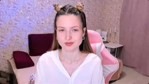 Julie online show from February 2025 03:43:01 PM