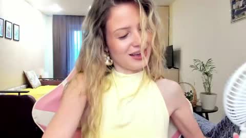 Julie online show from June 2026 04:37:01 AM