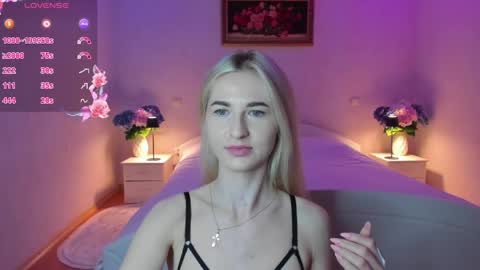 Snapshot of julieblazex chatting on June 2026 09:10:01 PM julieblazex online show from June 2026 09:10:01 PM
