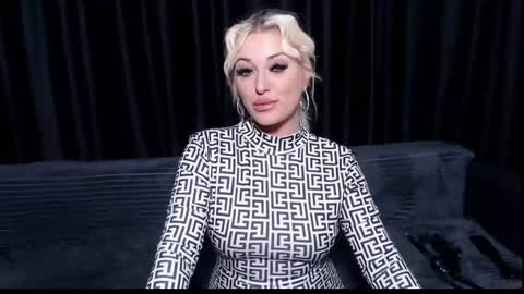 julia online show from February 2025 11:37:01 PM