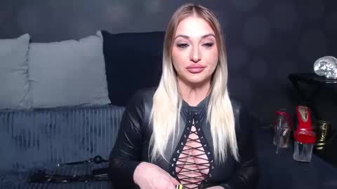 Snapshot of juliediamond chatting on March 2026 10:49:01 PM julia online show from March 2026 10:49:01 PM