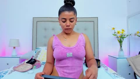 Snapshot of julieehabubu chatting on March 2026 03:01:01 AM Julieehabubu online show from March 2026 03:01:01 AM