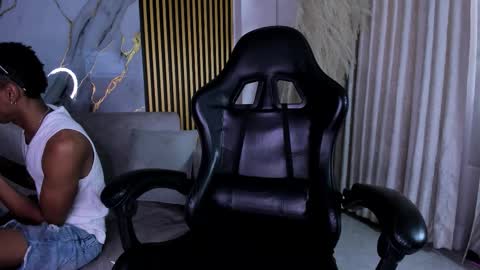 Julien online show from March 2026 11:37:02 AM