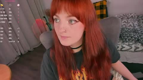 Snapshot of juliet_schoolgirl chatting on April 2026 02:55:02 PM Juliet online show from April 2026 02:55:02 PM